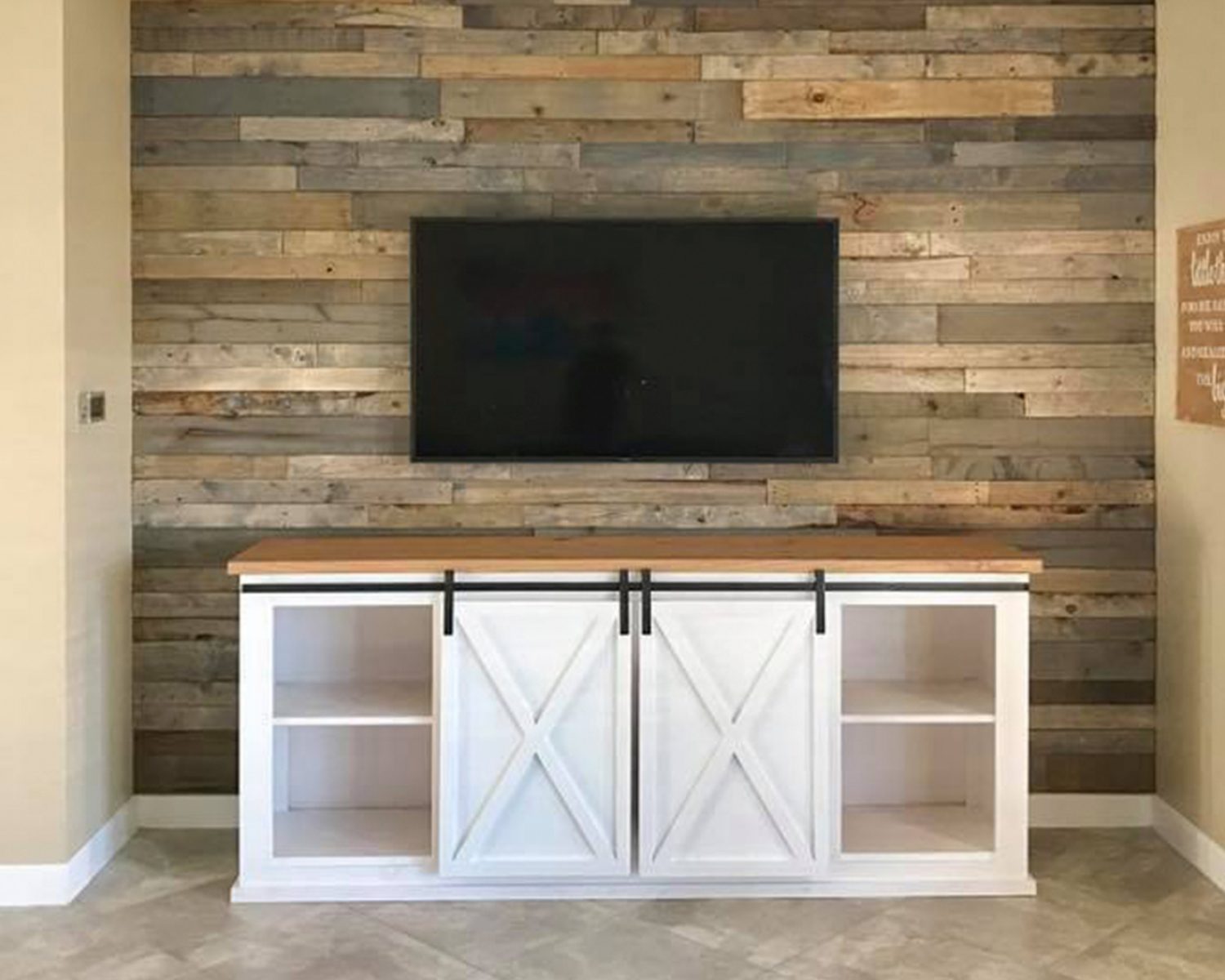 TV Mounting Services in Palm Beach County